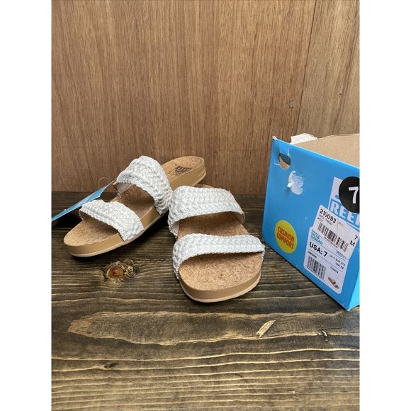 Reef Shoes - Reef Women's Cushion Vista Thread Vintage Recycled Material White Size 7 NEW